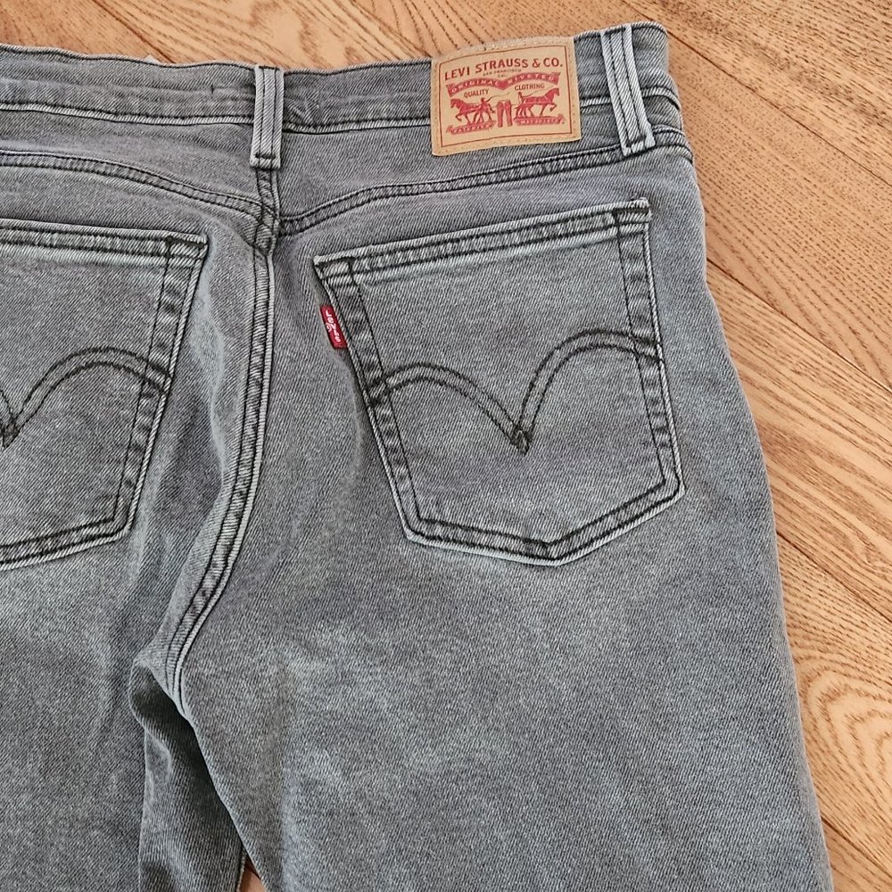 Jeans - Picture 7 of 7